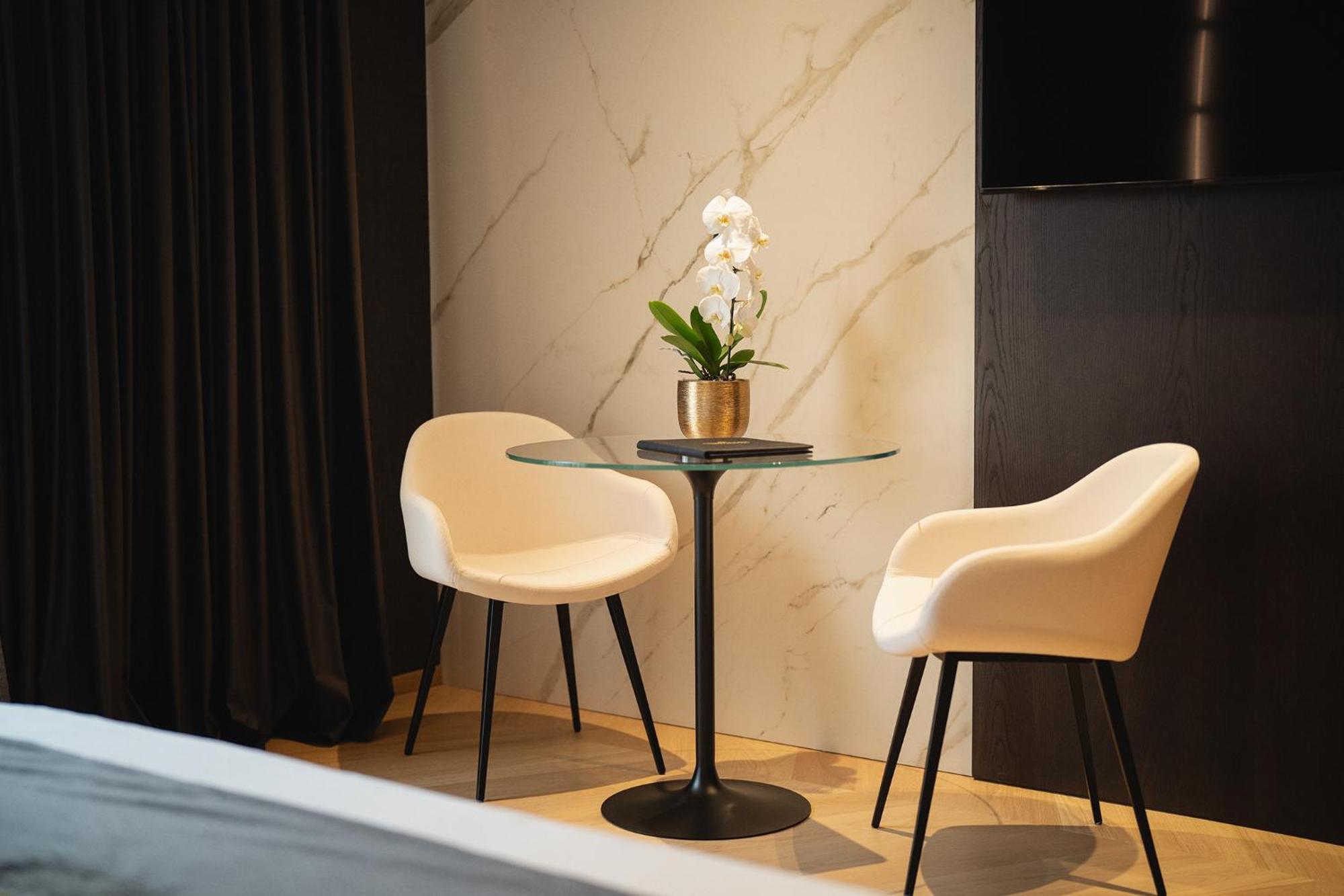 Green Park Penthouse Suite & Pool - Heated Pool - Bari Extérieur photo